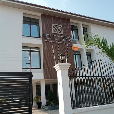 Milton Avenue Suites Аккра Экстерьер фото